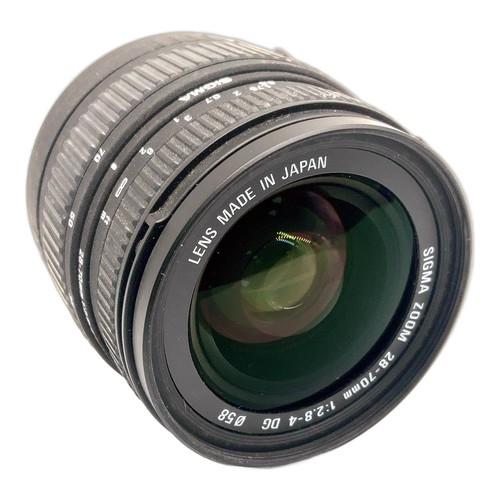 Sigma zoom 70mm - dg, f/2.8-4